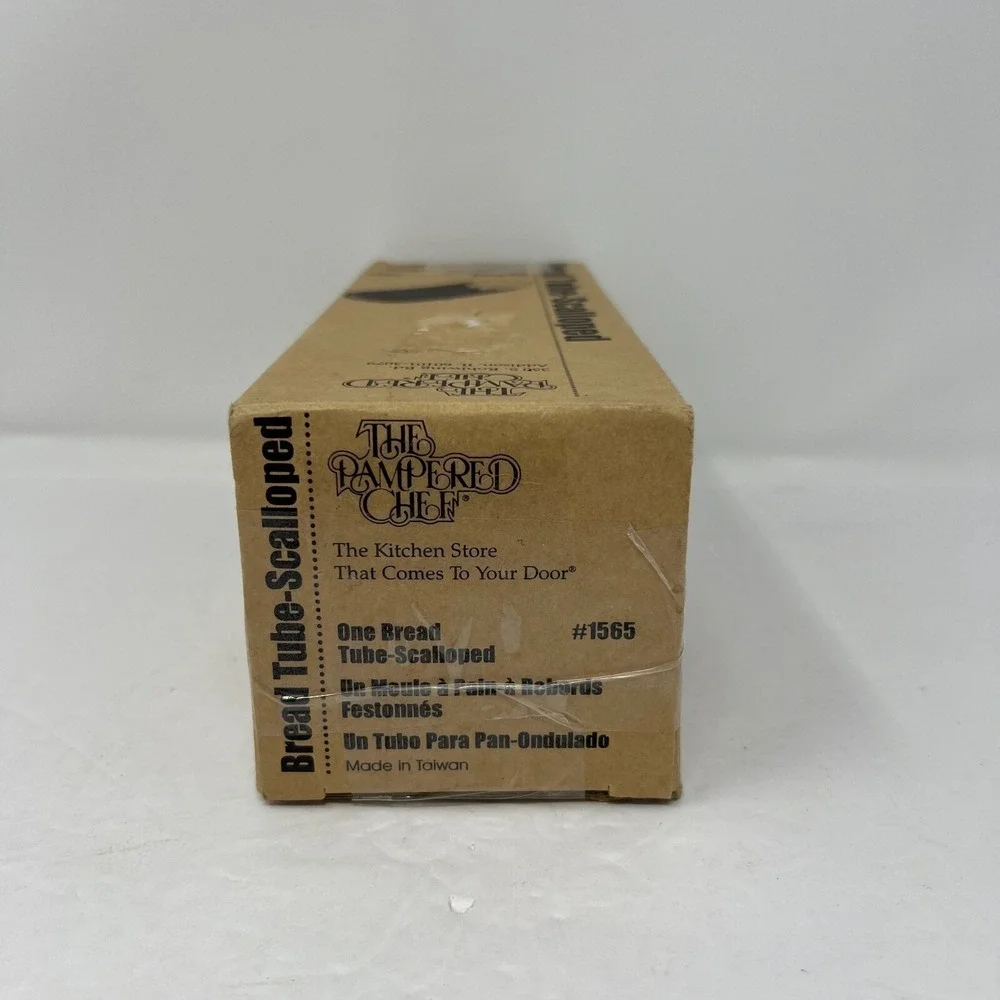 Pampered Chef 9 Inch Scalloped Bread Tube #1565 Metal Baking Tube Recipes